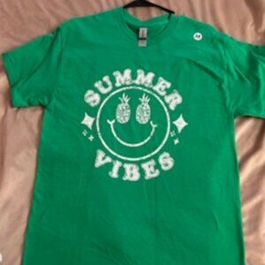 T-shirt -green "summer vibes"  medium -new -never worn - created to sell